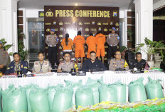 Polres Pasuruan Bongkar Kasus Pengemasan Ulang 20 Ton Beras SPHP di Beji, Amankan 4 Terduga Pelaku