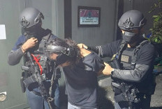 Densus 88 Tangkap 11 Tersangka Teroris di Enam Provinsi Afiliasi Daulah Islamiyah