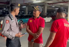 Viral Pria Masuk Kolong Mobil di Parkiran MOG, Polsek Klojen dan Polresta Malang Kota Turun Tangan