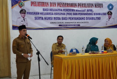 Bupati Mojokerto Salurkan 67 Paket Bansos untuk Tingkatkan Kesejahteraan Masyarakat