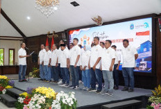 Aang Junaedy Resmi Pimpin Kadin Lamongan 2026-2031, Bupati Beri Dua Tantangan
