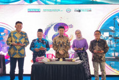 Meriah, Wagub Jatim Emil Elistianto Dardak Buka Puncak Perayaan HUT Ke-8 Memorandum Online