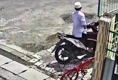 Nyaru Jadi Jemaah, Maling Motor Gasak Beat di Tambak Segaran
