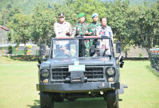Jaga Damai di Tanah Konflik, Ratusan Ksatria Yonif 514/SY Kostrad Resmi Diberangkatkan