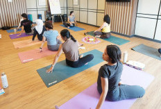The Alana Hotel & Conference Center Malioboro Rayakan International Yoga Day Bareng Journey with Isna