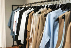 7 Ide Outfit Kantor Minimalis, Tampil Keren dan Elegan Tanpa Beli Baju Baru