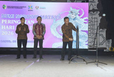 Tari Bantening Katresnan Bikin Alun-Alun Bergelora, Plt Bupati Tulungagung: Generasi Muda Kunci Lestari Budaya