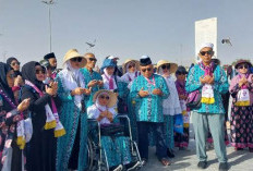 Selami Sejarah Islam, Jemaah Umrah Bakkah Travel Telusuri Jejak Rasulullah di Madinah