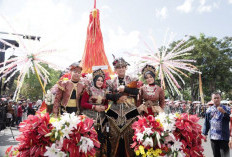 Surabaya Vaganza 2026 Digelar 16 Mei, Suguhkan Parade Cahaya