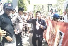 Desak Kejari Naikkan Status Kasus RSUD Dr Soetomo ke Penyidikan, Acek Kusuma: Hukum Jangan Tebang Pilih