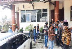 Imbas Tembakan Senpi di Lahan Sengketa, Warga Karangmalang Ngadu ke DPRD Situbondo
