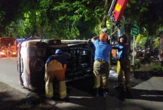 Diduga Mengantuk, Avanza Tercebur ke Sungai di Jalan Cipta Menanggal Surabaya