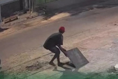  Penutup Saluran dan Pintu Besi di Jalan Tumapel Digasak Maling