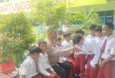 Program Polisi Peduli Pendidikan Polsek Wiyung  Ajak Siswa SD Jajartunggal 1 Jauhi Bullying
