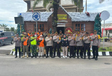 Kapolres Kediri Tinjau Kamseltibcarlantas di Jalur Perbatasan Pastikan Pengamanan Nataru Lancar