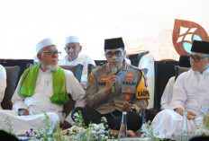 Kapolresta Banyuwangi Hadiri Haul Ke-14 Masyayikh Ponpes Mabadiul Ihsan 