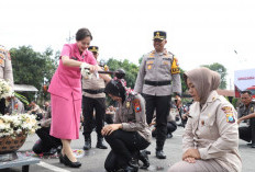 Akhir 2025, 99 Personel Polres Kediri Resmi Sandang Pangkat Baru