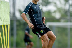 Misi Bangkit di GBT,  Bruno Moreira Fokus Kembalikan Mental Jelang Lawan PSM Makassar