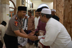 Kapolres Gresik Gelar Safari Subuh, Ajak Warga Jadi Polisi bagi Diri Sendiri