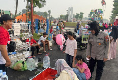 Polwan Polresta Sidoarjo Beri Pelayanan Humanis di Car Free Day Alun-alun