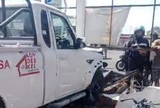 Pikap KDMP Tabrak Pemotor dan Jebol Tembok Toko di Pasuruan, Diduga Sopir Mengantuk