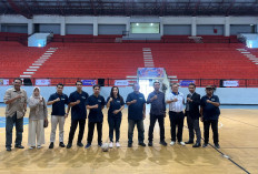  Futsal Putra Putri AFK Surabaya Dibuka Disbudporapar Surabaya