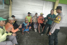 Jaga Kamtibmas di Ngawi, Polsek Pangkur Gelar Dialog 'NGOBRAS' Bersama Warga Waruktengah