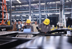 Diresmikan Presiden Prabowo, Pekerja Asli Magelang Berharap Pabrik Kendaraan Listrik Bangkitkan Ekonomi Lokal