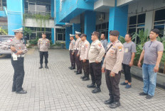 Polsek Gayungan Amankan Aksi Unjuk Rasa Lembaga Barisan Rakyat Bersatu Jatim di Kantor Dinas Perikanan