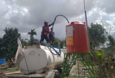 Misi Kemanusiaan, Relawan PMI Jember Pasok Puluhan Ribu Liter Air Bersih ke Lokasi Bencana Aceh