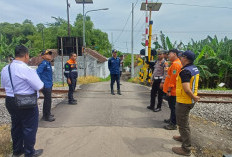 Antisipasi Laka KA Jelang Nataru, Satlantas Polres Pasuruan Tutup Perlintasan tanpa Palang Bagi Mobil