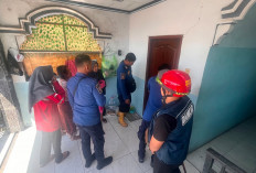 Diwarnai Tangis Histeris, Damkar Gresik Evakuasi Balita Terkunci 2 Jam di Kamar Kos