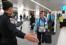Imigrasi Soetta Optimalkan Seamless Corridor Gate di Pemeriksaan Kepulangan Perdana 391 Jemaah Haji