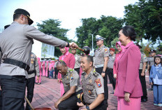 Jelang Pergantian Tahun 2026, Kapolres Gresik Pimpin Kenaikan Pangkat 96 Personel Polri dan 5 ASN