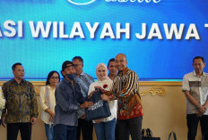 Wujudkan Semangat Imigrasi untuk Rakyat,  Imigrasi Se-Jawa Timur Berbagi Bersama Wong Blitar 