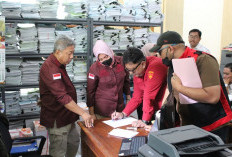 Kejari Geledah Dinkes Kabupaten Malang Terkait Dugaan Korupsi Pengadaan Ambulans