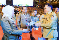 Khofifah Tegaskan Jatim Siap Kawal Program Prioritas Presiden Prabowo 