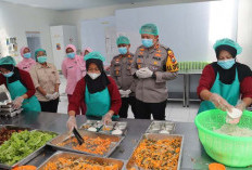 Kapolres Magetan Kontrol Langsung Operasional SPPG 2 Poncol