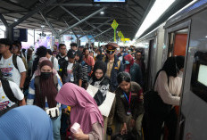 Pengguna Commuter Line Area VIII Surabaya Capai 35.223 Pengguna di H-1 Lebaran