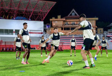 Waspadai Efektivitas Malut United, Pelatih Persebaya Instruksikan Pemain Tetap Fokus