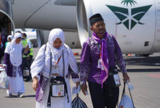 Tak Semua Lansia Dapat Pendamping, Kemenhaj Jatim Awasi Kesehatan Jemaah Haji