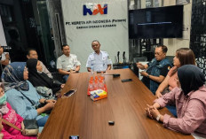   Didampingi Wawali Kota Cak Ji, Korban Penipuan Sembako Murah Geruduk PT KAI DAOP 8