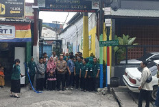 Kapolsek Sukomanunggal Hadiri Peresmian Gapura Kampung Berseri Astra di Kampung Tempe