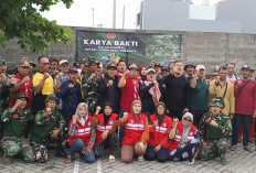 Polsek Rungkut Terjunkan Personel dalam Giat Karya Bhakti HUT Kodim 0830/Surabaya