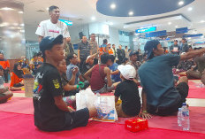 Isak Tangis Sambut Korban Tragedi KMP Mutiara Sentosa 2, Ratusan Korban Langsung Jalani Penanganan Medis