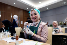 Four Points Tunjungan Plaza Gandeng Mash Moshem Indonesia Ajak Warga Surabaya Racik Parfum
