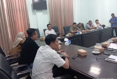 Dana Ratusan Juta Raib, Nasabah Koperasi Al Kahfi Datangi DPRD Jombang Minta Wakil Rakyat Turun Tangan