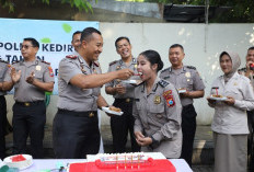 Tasyakuran Ulang Tahun Personel Polres Kediri, Kebersamaan Jadi Sorotan