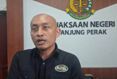 Kejari Tanjung Perak Surabaya Panggil Pedagang PD Pasar Surya untuk Percepat Penyidikan