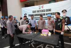 Wakapolres Jember Gelar Sidak Narkoba Dadakan Bagi Anggota, Ini Hasilnya!